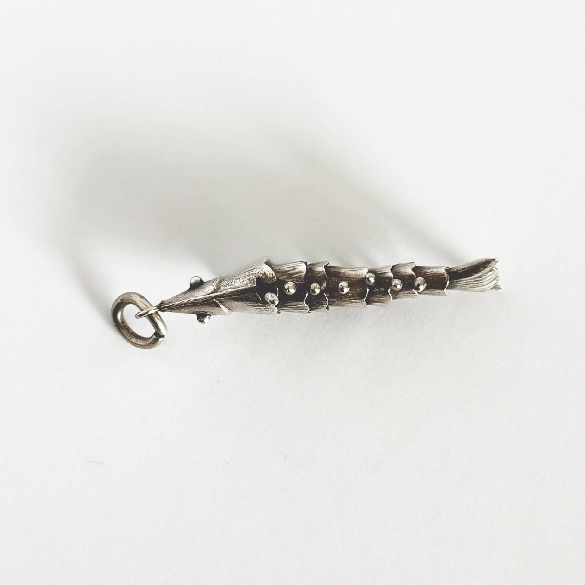 vintage silver wiggly fish pendant