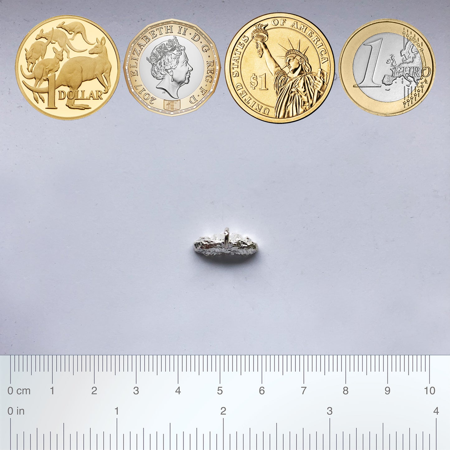 uluru charm