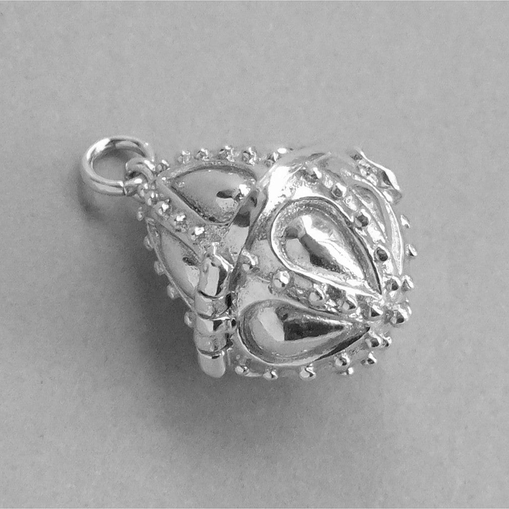 Fancy Beaded Easter Egg Charm Opens