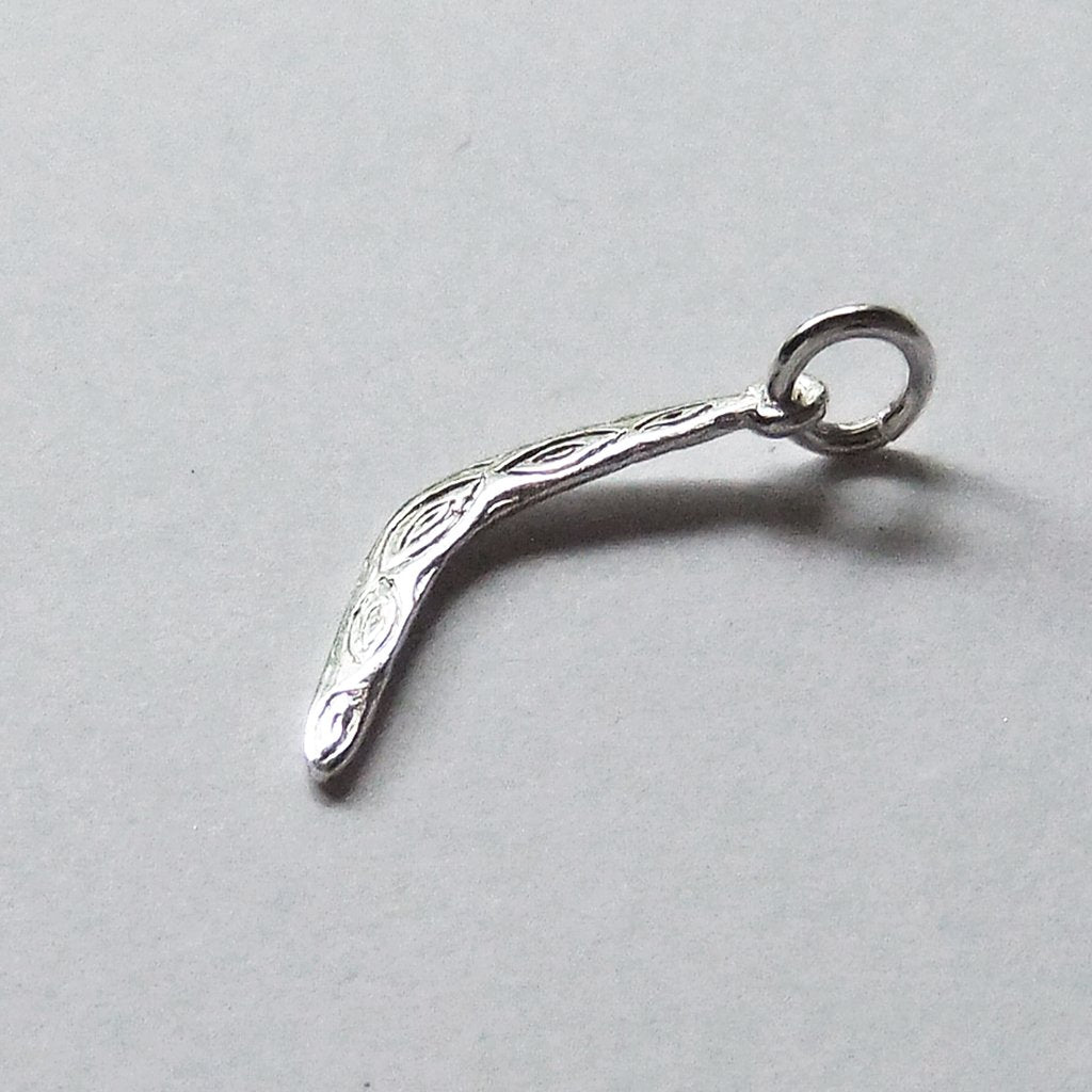 boomerang charm