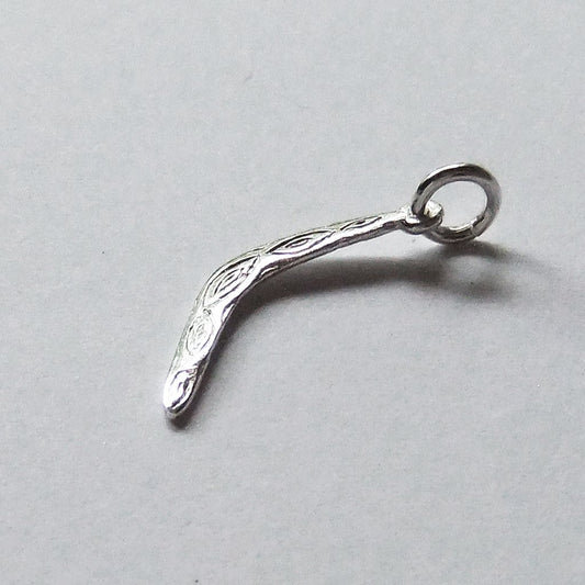 boomerang charm