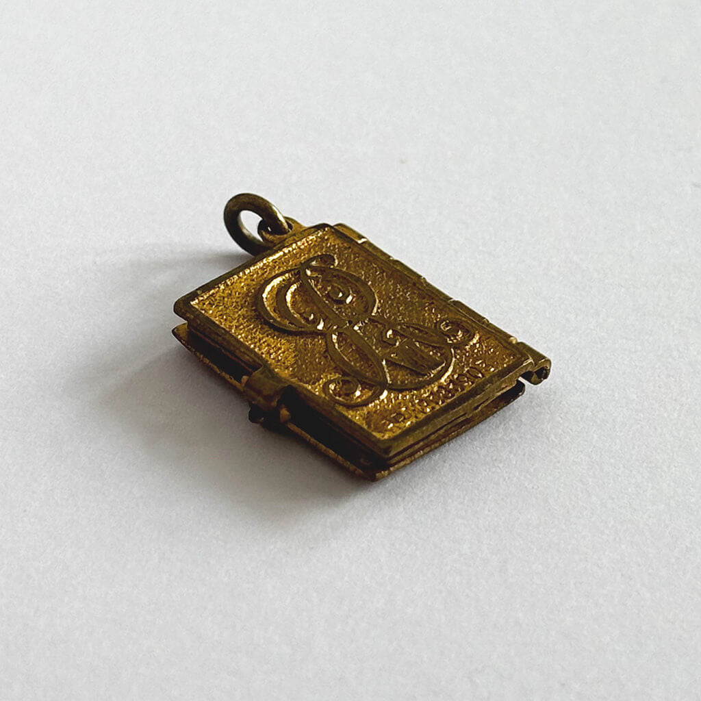 1902 Coronation photo album closed and seen from back on white background