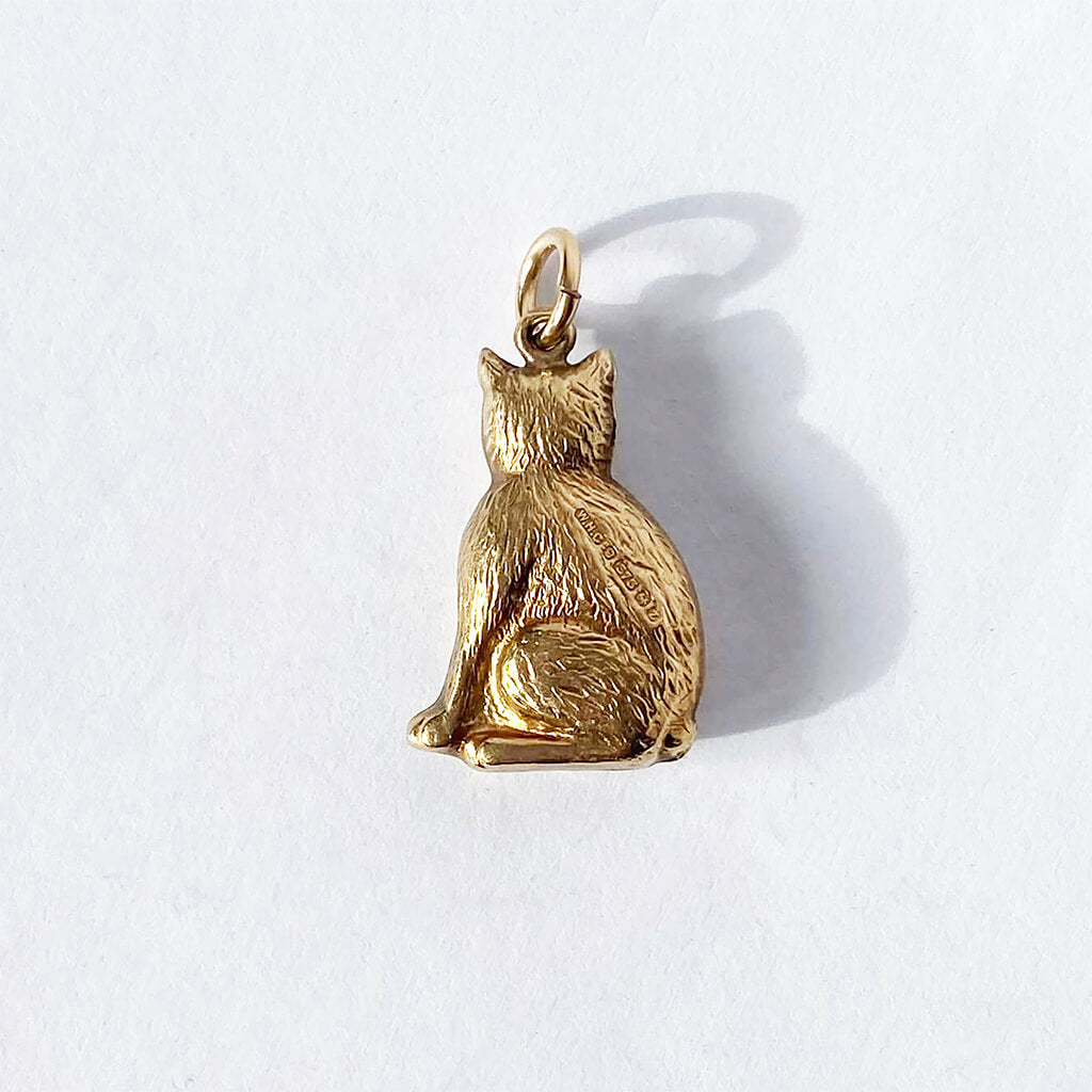 Gold cat deals charms pendants