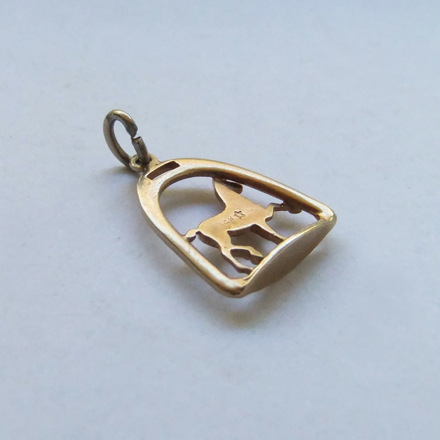 14ct Horse and Stirrup Charm yellow gold pendant