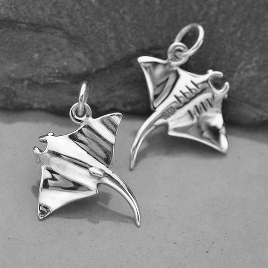 manta ray charm