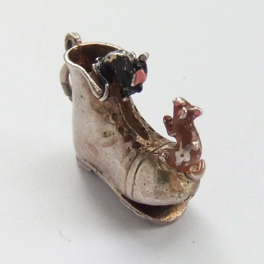 Nuvo mice in Boot silver enamel charm