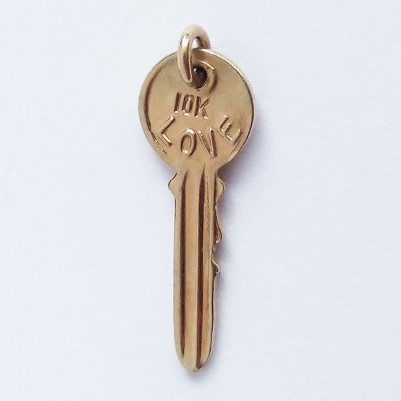 Vintage key charm love success 10ct gold pendant