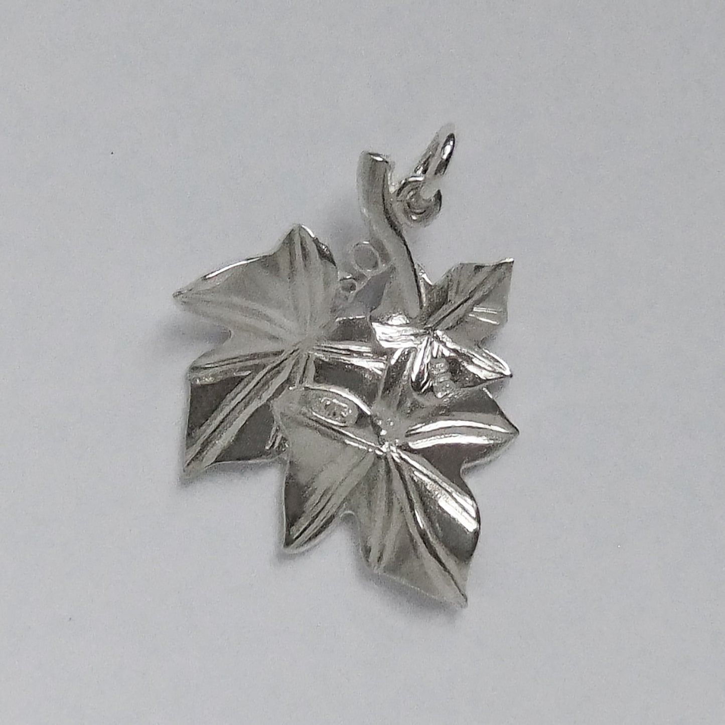 ivy leaf pendant in sterling silver