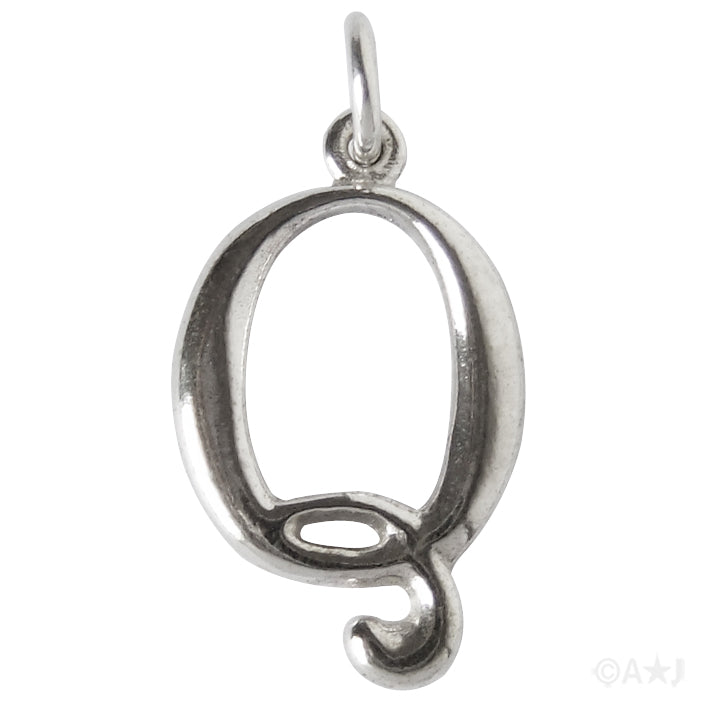 Sterling silver letter Q alphabet pendant