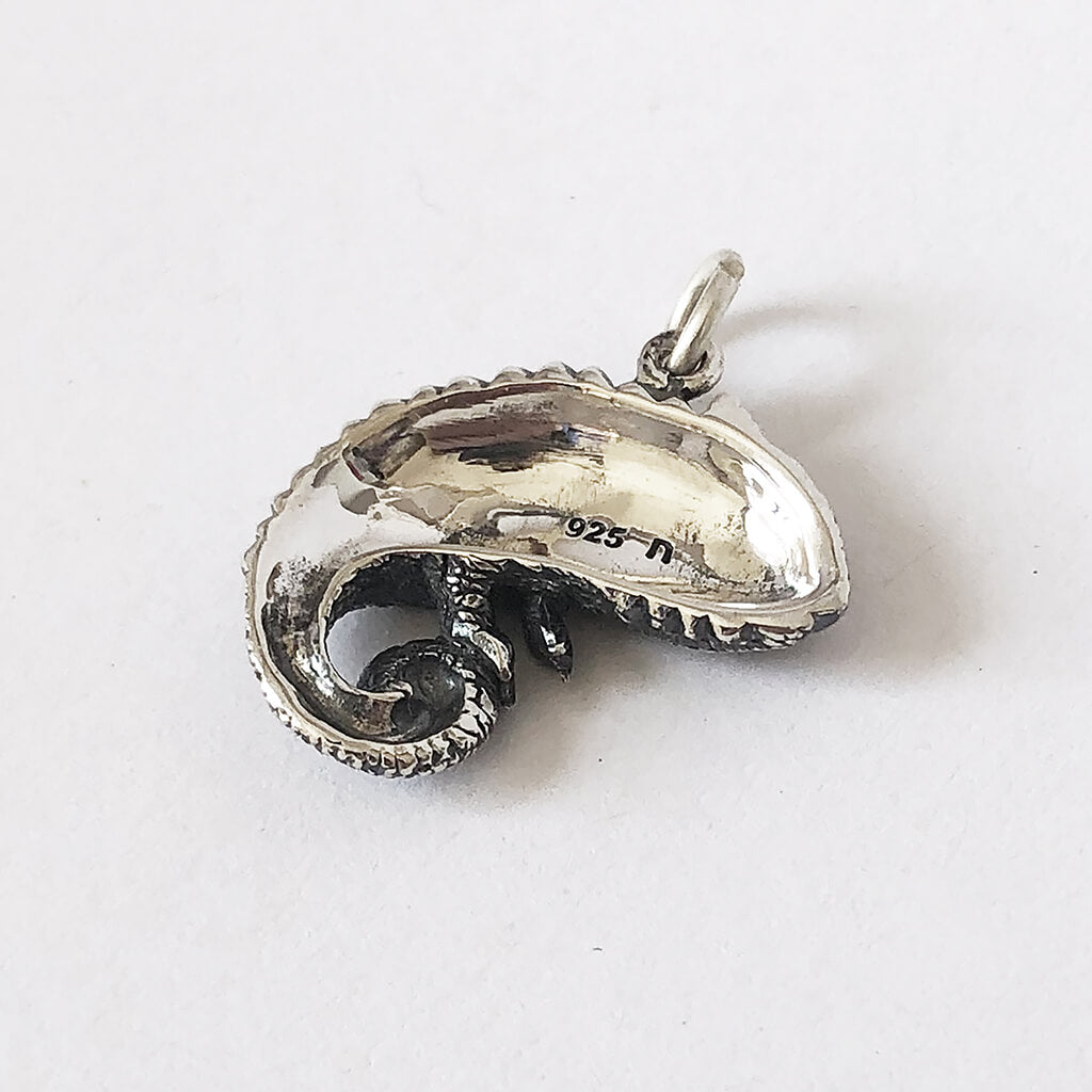 chameleon charm in sterling silver